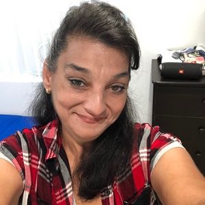 Meet your Posher, Gina